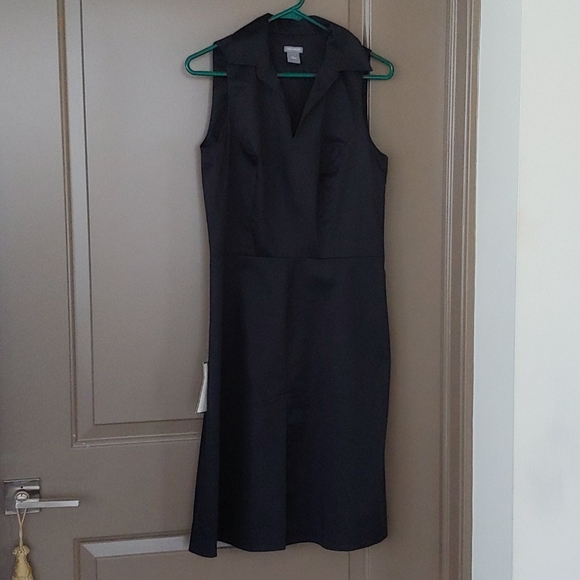 Ann Taylor Dresses & Skirts - Ann Taylor Black Sleeveless Dress, NWT